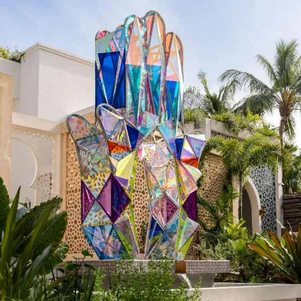 Sana Tulum Beachfront Boutique Hotel，位于图卢姆的酒店