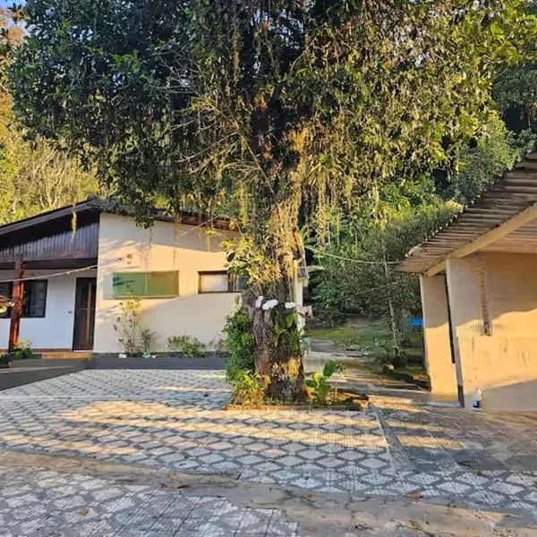 Cantinho Jango, hotel en Ubatuba