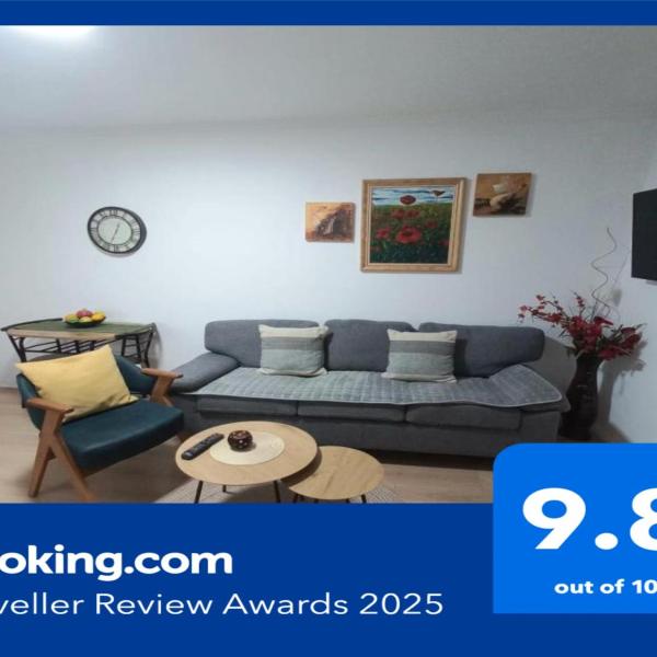 Regis Apartment, Tirana