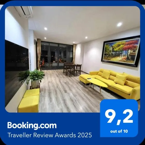 Căn hộ cao cấp tầng cao đối diện Aeon Mall 2PN/2PT, hotel en Hanói
