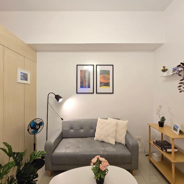 Citispace 1BR Condotel Suite at SM Light Residences #LT12A, Manila