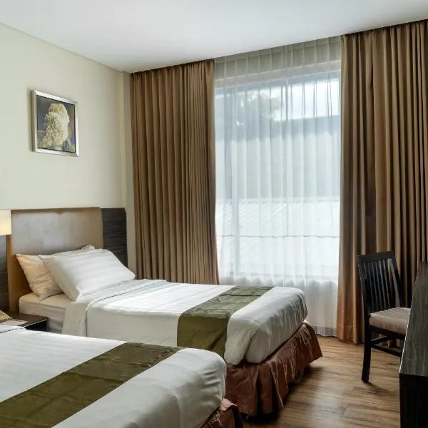 Estrella Hotel & Conference, hotel in Luwuk