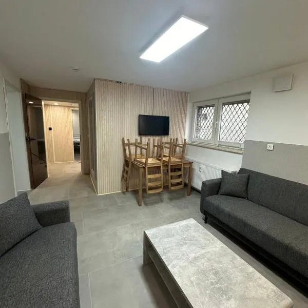 Charmante 2 Zimmer Souterrain、ハノーファーのホテル