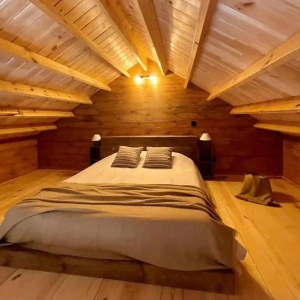 Mountain Eco Shelter 9、フンシャルのホテル