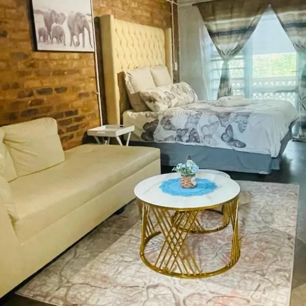 The Beverly by maboneng, hotel in Johannesburg