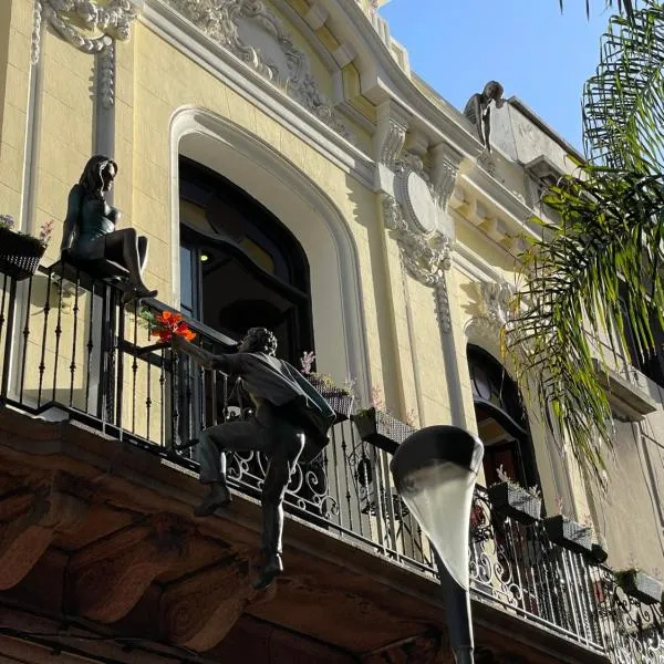 LocoAmor, Hotel in Montevideo