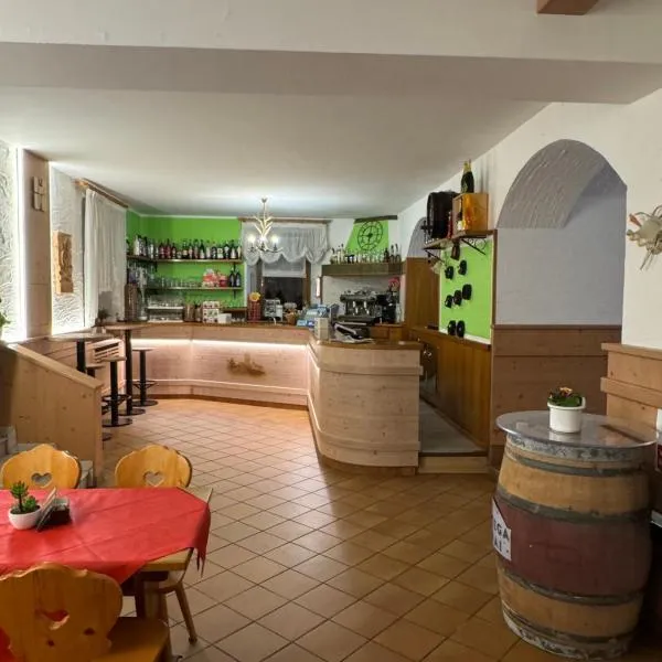 Hotel Belfort，位于斯波尔马焦雷的酒店