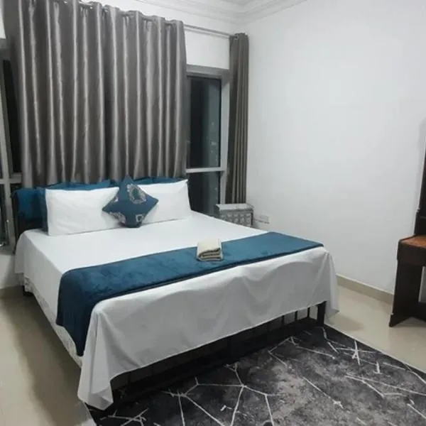 Beach Side Private Room at Sharjah-Dubai Border, ξενοδοχείο σε Sharjah