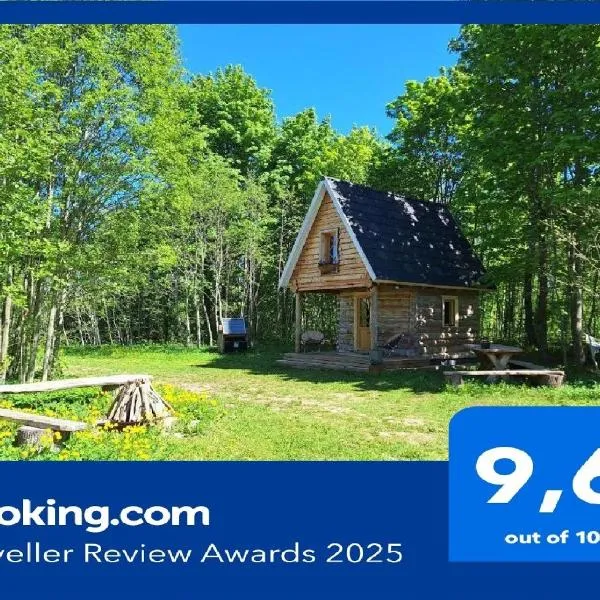 Salatse metsaonn, hotel di Salatse