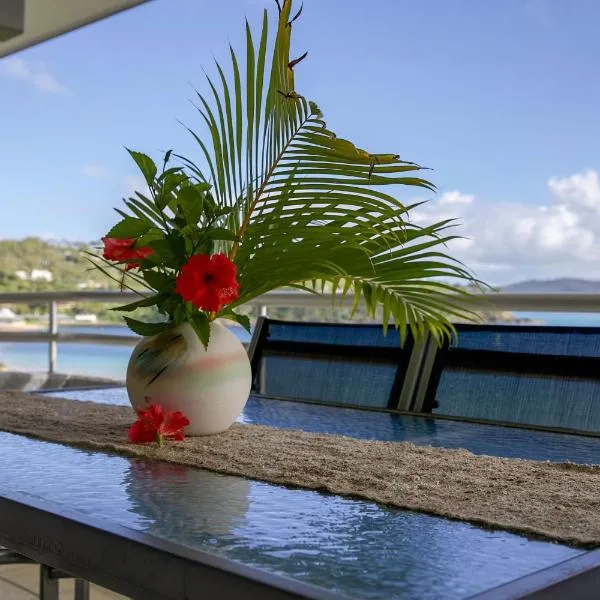 Frangipani 206 beachfront apartment, Hotel in Hamilton Island