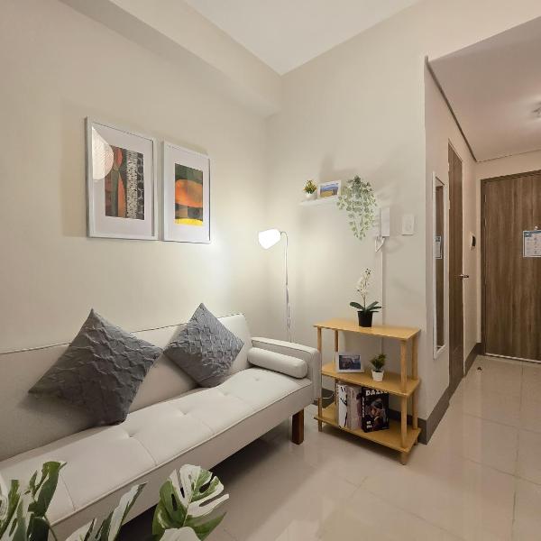 Citispace 1BR Condotel Suite at FAME Residences #FM64A, Manila