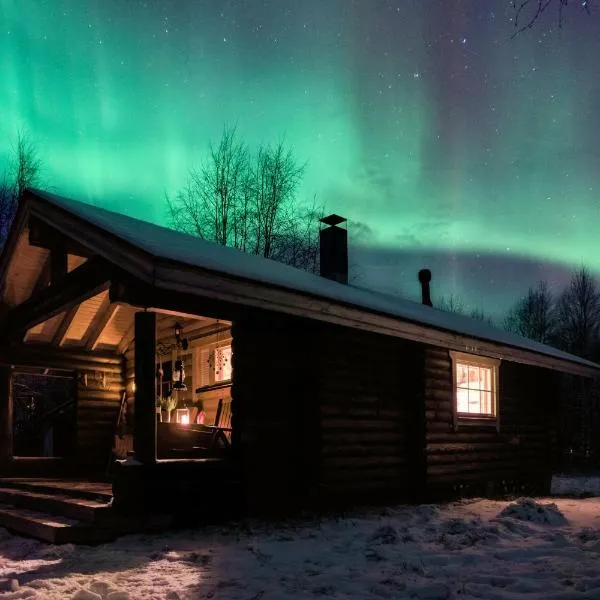 Arctic Lakeside Holiday Cottage near Ivalo - Minna-Carita's, hôtel à Ivalo
