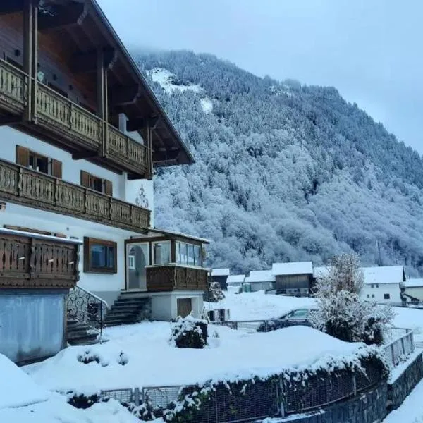 Montafon Valley Rooms, ξενοδοχείο σε Sankt Gallenkirch