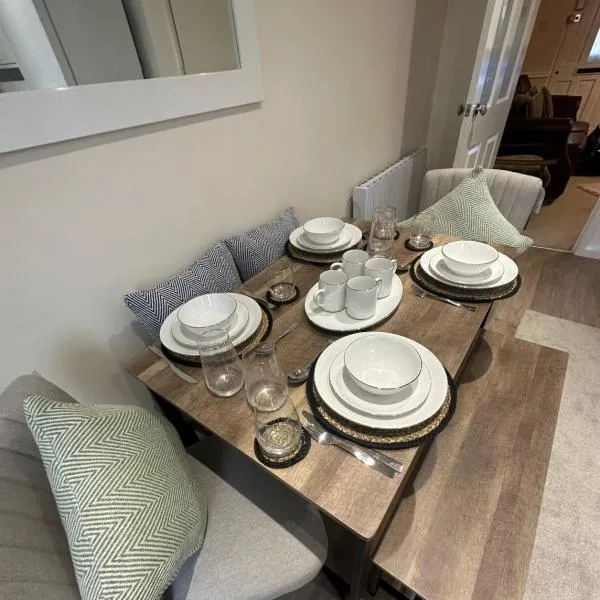 Cosy 2 Bed House near Birmingham Airport & NEC, hotel v Birminghamu