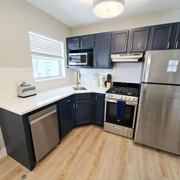 Blue Wave Suite 2, hotel in Clearwater Beach