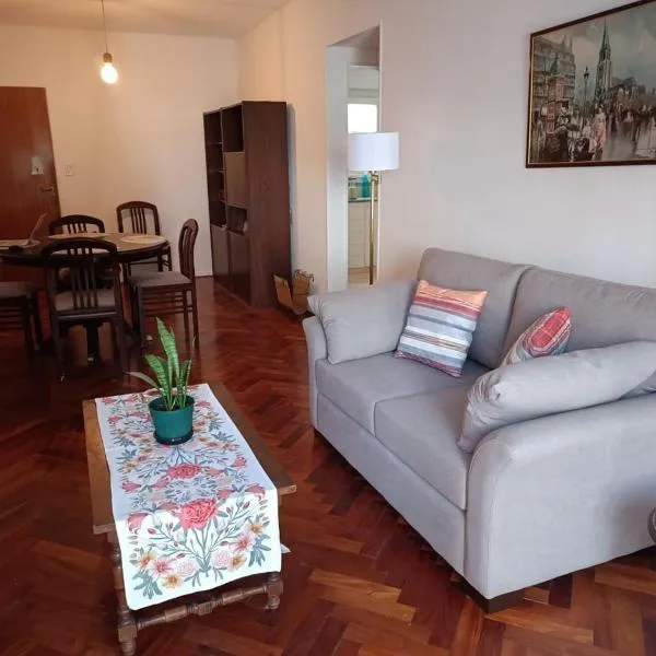 Nice apartment in good location, hotel v Buenos Aires