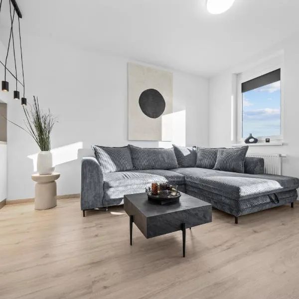 Modern 2-Bedroom Apartment in the Heart of Bratislava, hotel v destinaci Bratislava