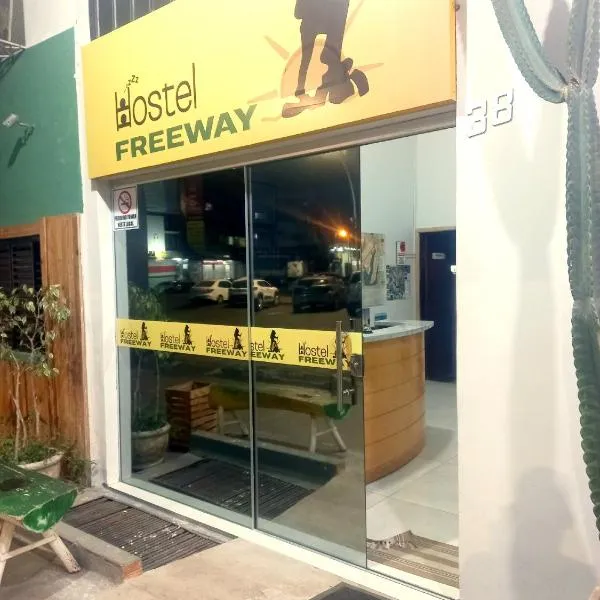 Hostel FreeWay, hotel in Brasilia