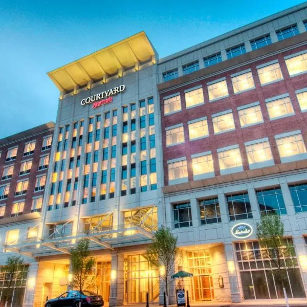 Courtyard by Marriott Greenville Downtown, hotel in Greenville