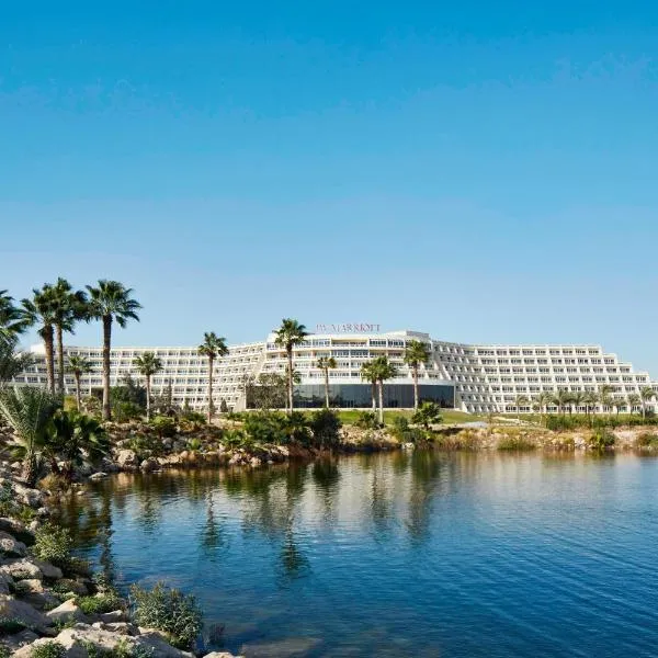 JW Marriott Hotel Cairo, hotel v Káhiře