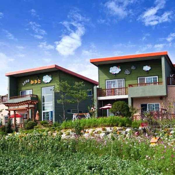 Terrace on the Cloud, hotel in Pyeongchang