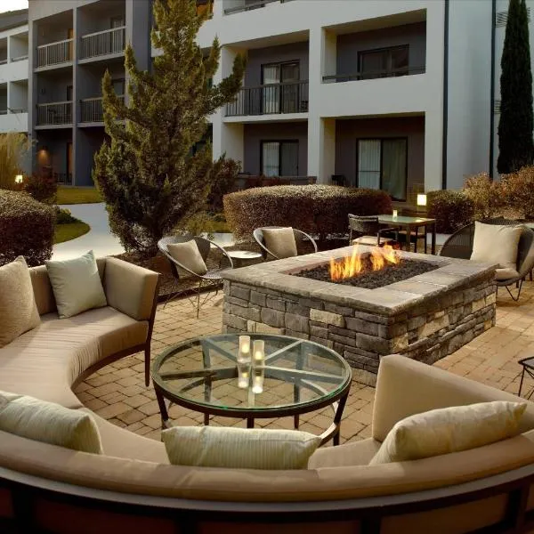 Courtyard Greenville Haywood Mall, hotel in Greenville