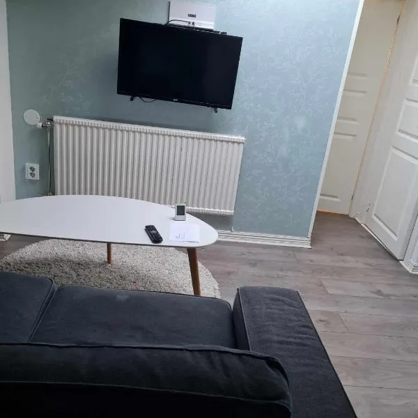 Ugglegatan 17 - Två rum & kök, khách sạn ở Linköping