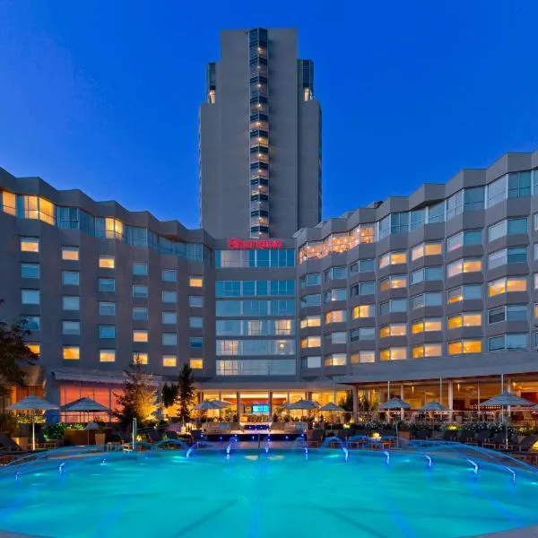 Sheraton Santiago Hotel & Convention Center โรงแรมในซานติอาโก