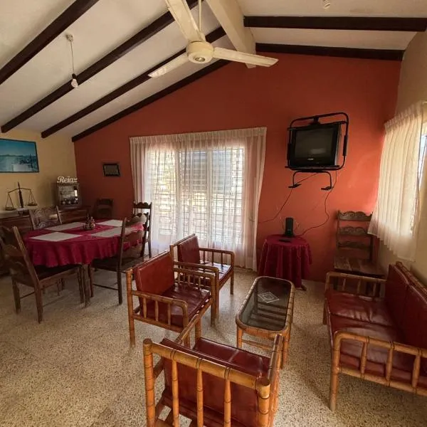 Casa La Marina Salinas Beach,位于萨利纳斯的酒店