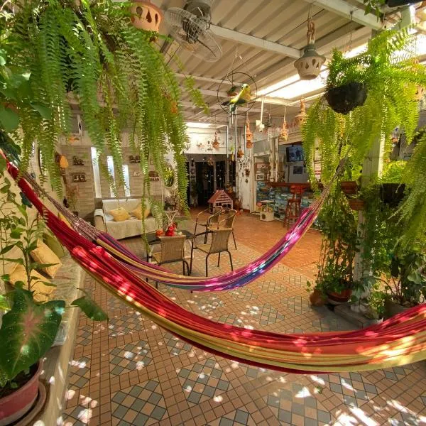 Casa Linda, hotel in Santa Marta