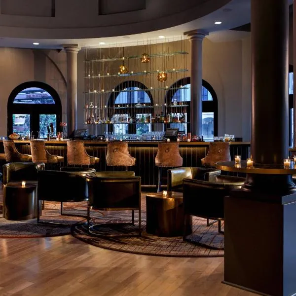 Renaissance Reno Downtown Hotel & Spa, hôtel à Reno