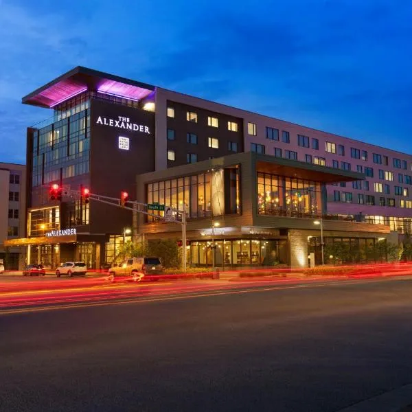 The Alexander, hotel in Indianapolis