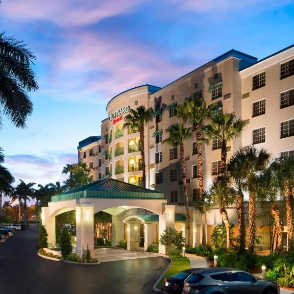 Courtyard by Marriott Fort Lauderdale Airport & Cruise Port, hotel di Dania Beach