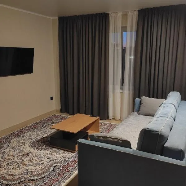 Apartment for rent number 3, hôtel à Aktau