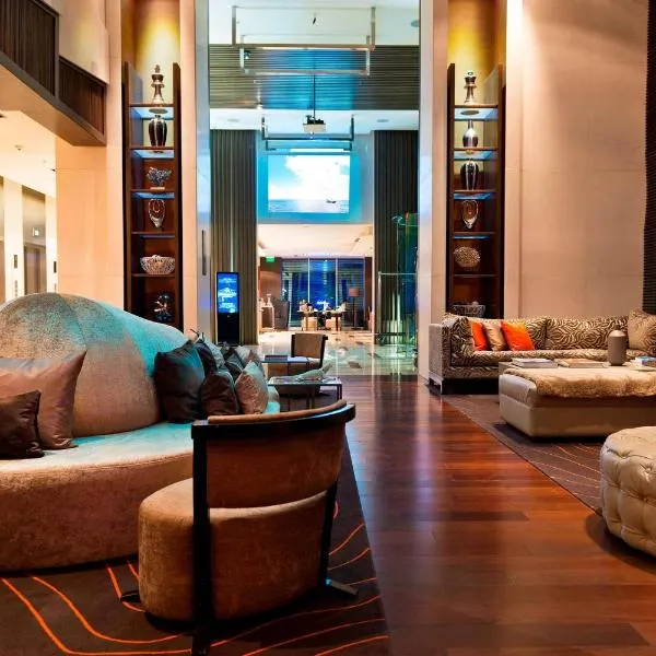 Renaissance Santiago by Marriott, hotel em Santiago