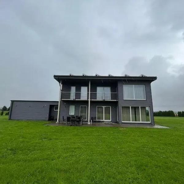 Mārtiņmāja, ξενοδοχείο σε Saraiķi