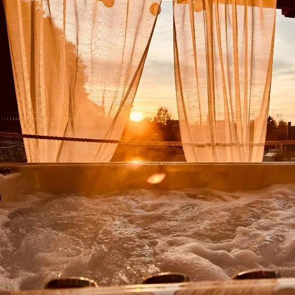 Holiday House Sunset Spa, ξενοδοχείο σε Šentjernej