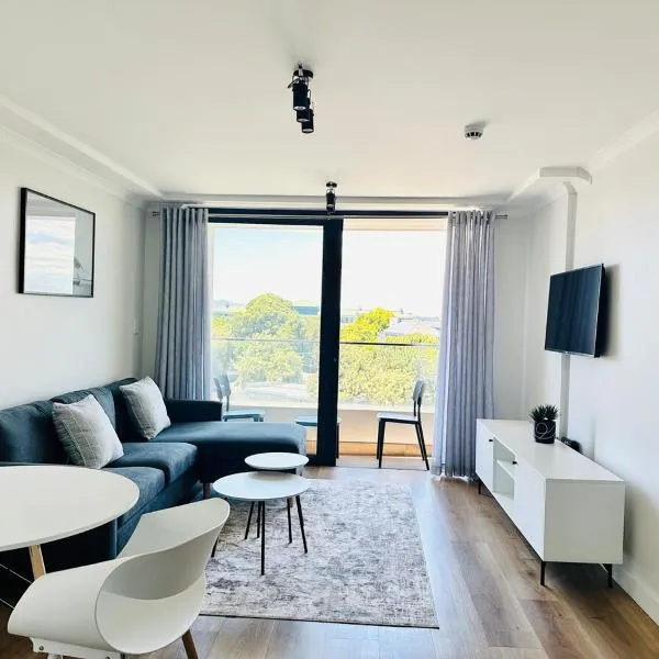 Luxe Newlands Peak apartment 504, Hotel in Kapstadt