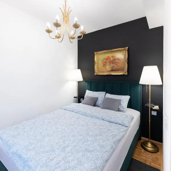 Cozy apartment AVOCADO Osijek - Self check in, hotel in Osijek