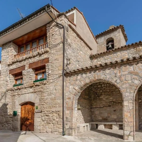 Casa con Piscina 1hr Barcelona, hotel v destinácii Argençola