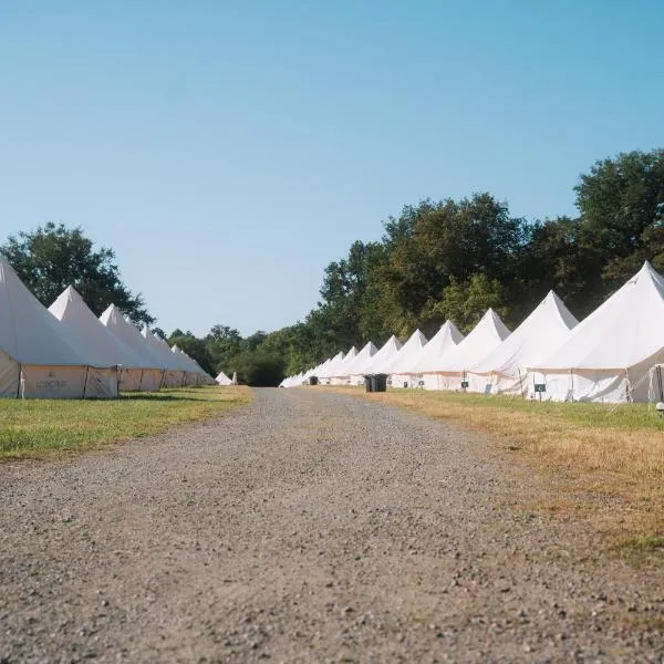 Silver - Glamping, hotel di Le Mans