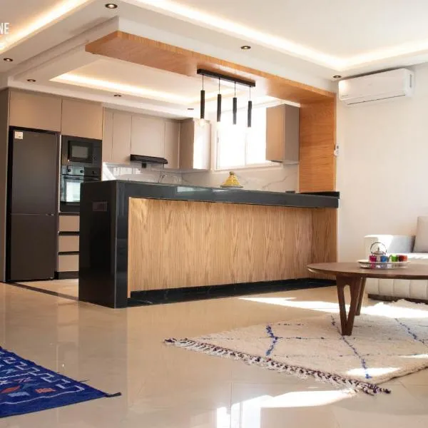 Beachside Retreat Rabat - Zayane Homes, Hotel in Temara