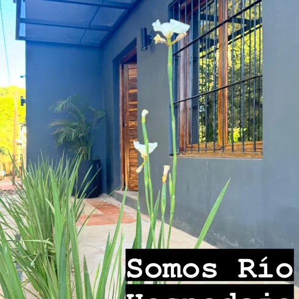 Somos Río, hotel en La Cruz