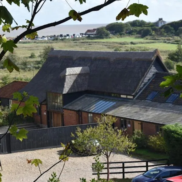 Dingle Marsh Barns, hotel a Dunwich