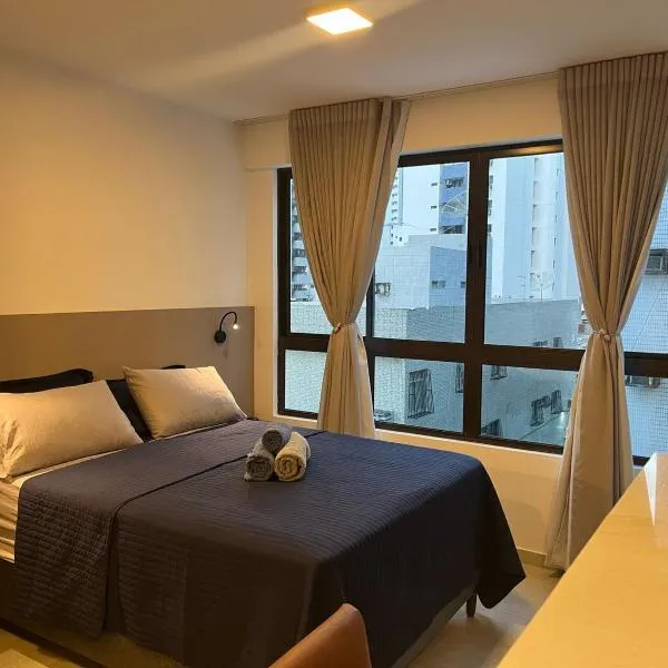 Flat em Boa Viagem, hotel in Recife