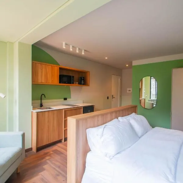 BloomHouse Parkway, hotel in Bogotá