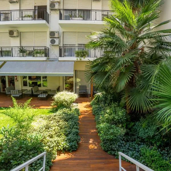 Aparthotel Trianon Recoleta, hotel in Buenos Aires