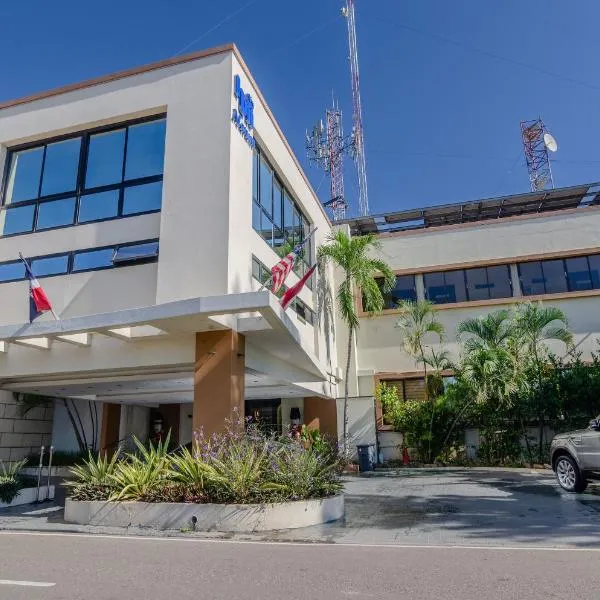 Matum Hotel & Casino, hotell i Santiago de los Caballeros