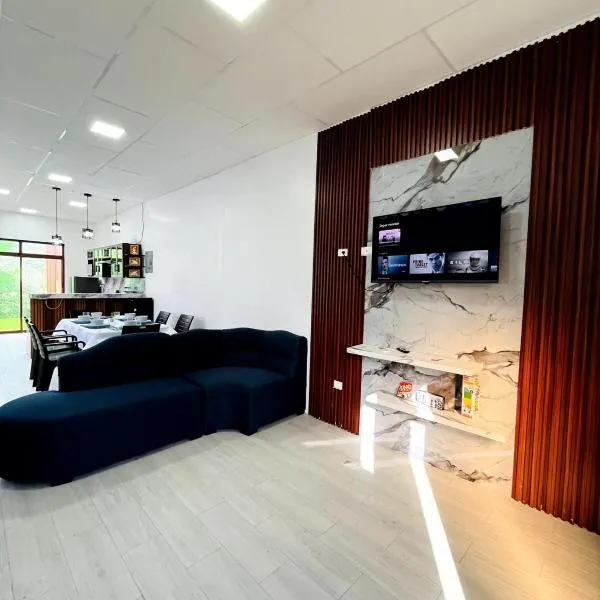 Blue house, hôtel à Puerto Ayora