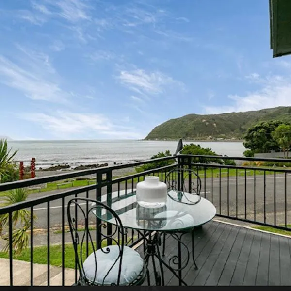 Spectacular Ocean View Retreat, hôtel à Plimmerton